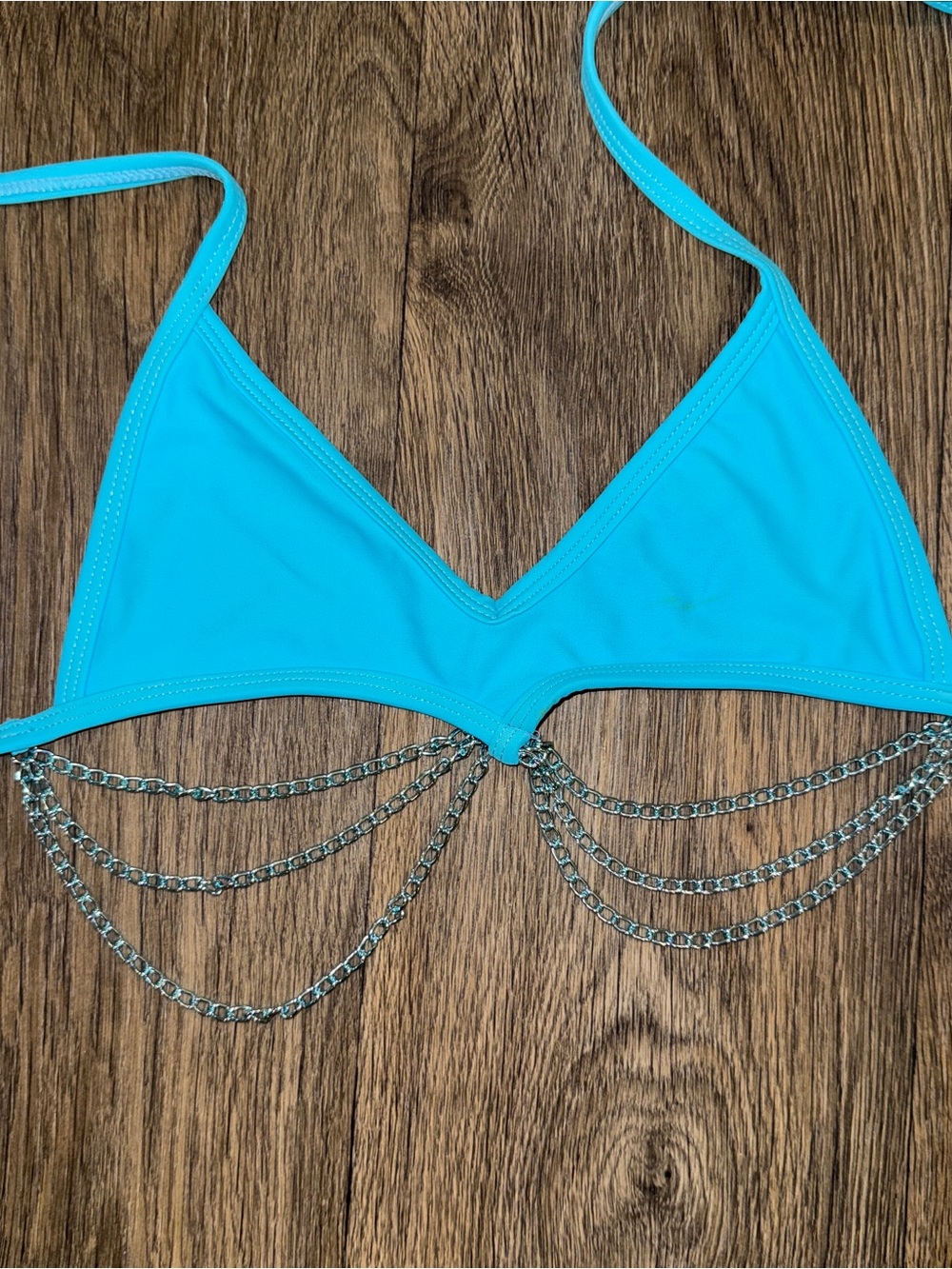 rave after rave blue chained top